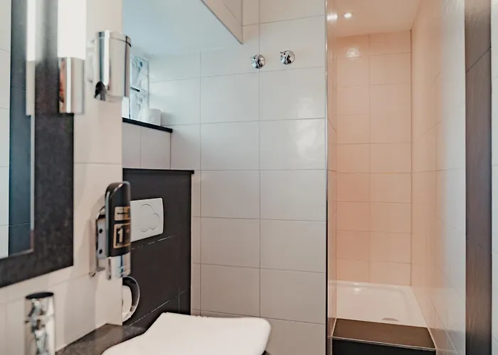 Hotel & Backmulde 3*