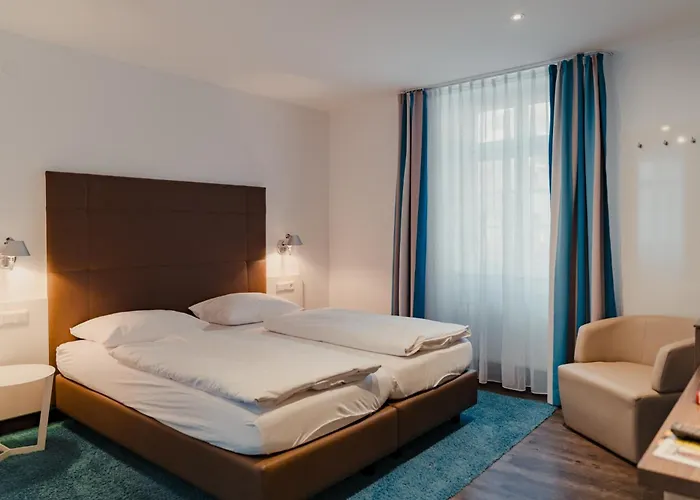 Hotel & Backmulde 3*