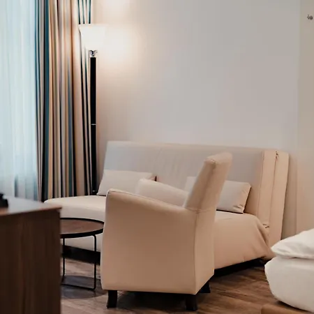 & Backmulde Hotel 3*