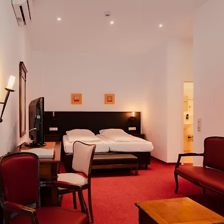 & Backmulde Hotel 3*