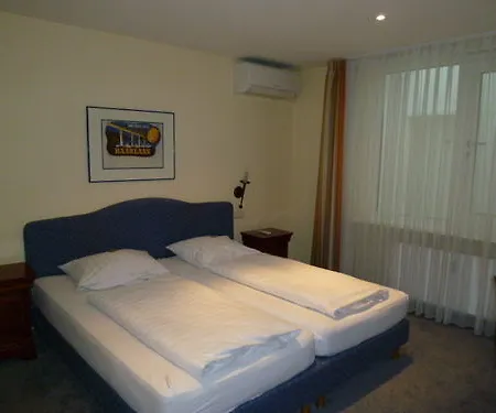 Hotel&gasthaus Backmulde 3*