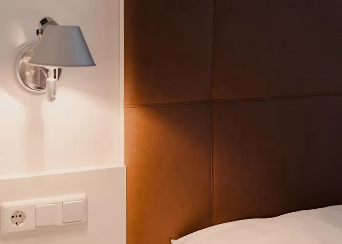 & Backmulde 3* היידלברג