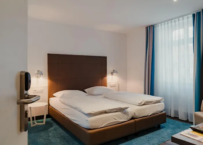 & Backmulde 3* היידלברג